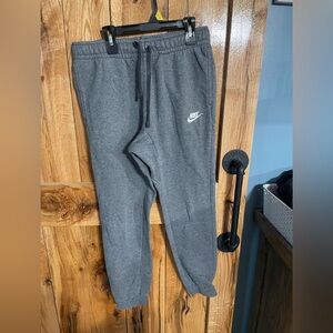 Nike women’s grey sweatpants size small excellent condition